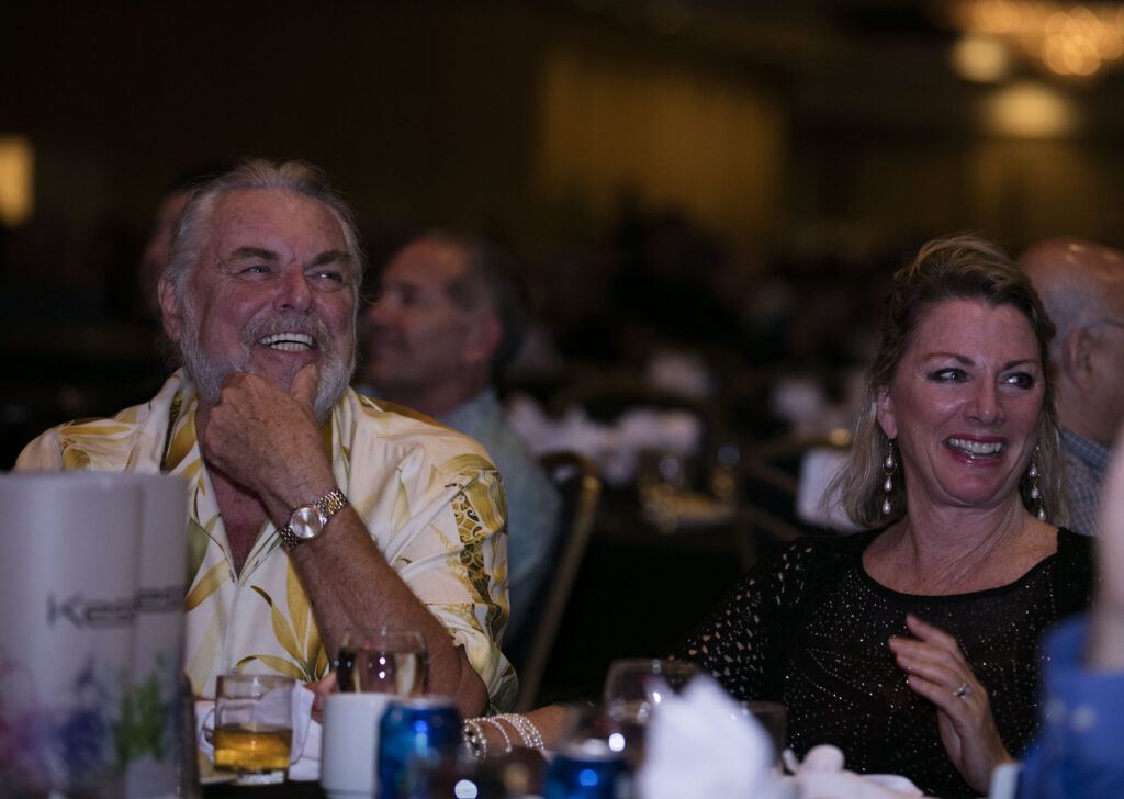 Walt and Deb Smith at the 2018 MACNA Banquet in Las Vegas, as Bob Fenner introduces his long-time friend.
