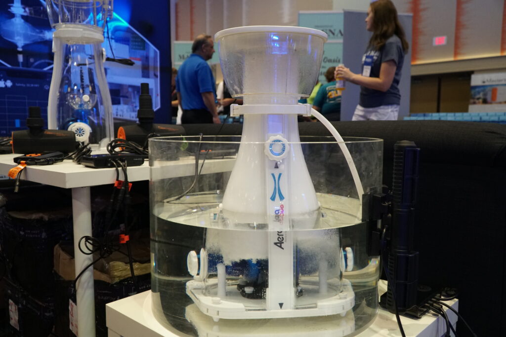 The new Maxspect Aeraqua Duo AD600 Protein Skimmer, on display at MACNA 2019, is now available to consumers.