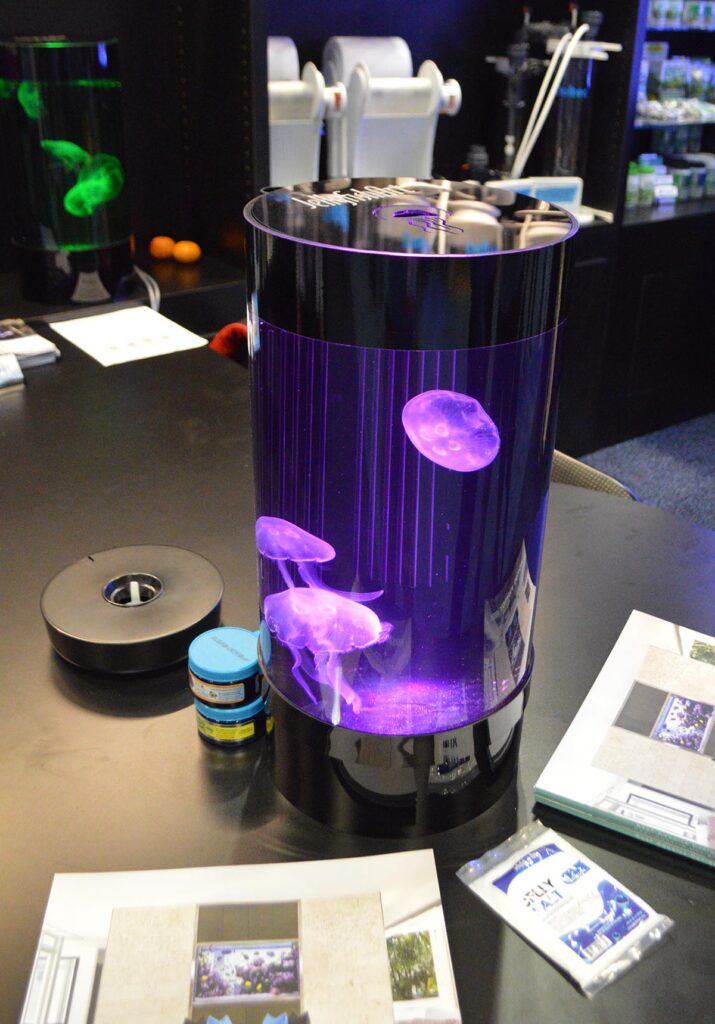 Jellyfish Art noted that they are continuing to improve upon their existing cylinder designs, available in both 2- and 5-gallon sizes.
