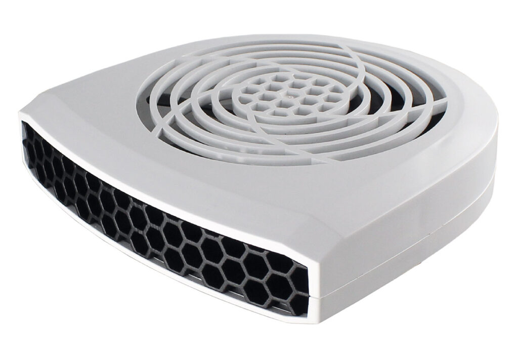 The new Aquawind eco chic 7028.500 from Tunze is a highly efficient, water-resistant aquarium cooling fan.